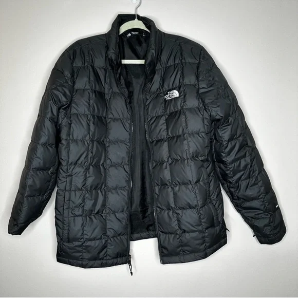 The North Face Men's Quilted Black Puffer Jacket